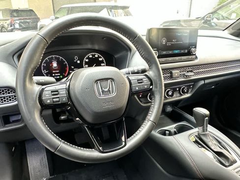 Used 2025 Honda HR-V Sport image 13
