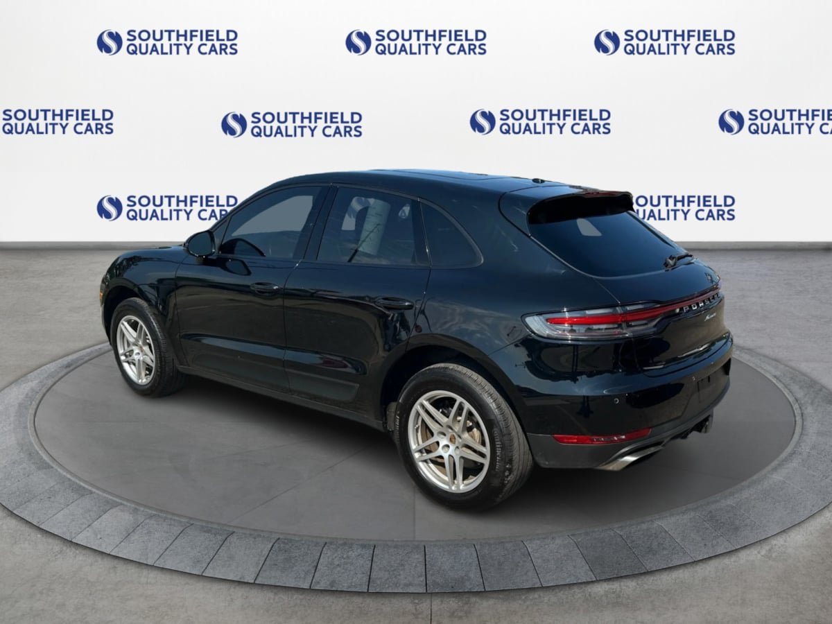 Used 2020 Porsche Macan w/ Premium Package Plus AWD/4WD image 4