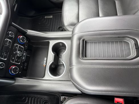 Used 2023 Chevrolet Tahoe LT AWD/4WD image 28
