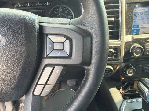 Used 2019 Ford F150 XLT w/ Equipment Group 302A Luxury AWD/4WD image 9