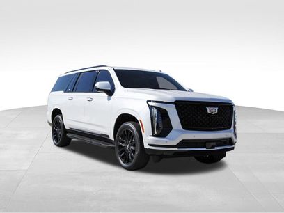 New 2025 Cadillac Escalade ESV Luxury w/ LPO, Floor Liner Package