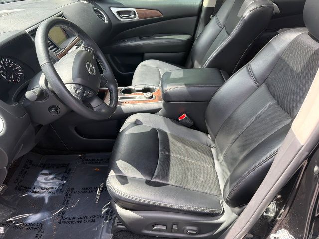 Used 2019 Nissan Pathfinder Platinum AWD/4WD image 10