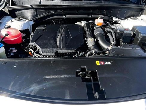 Used 2023 Kia Sorento SX image 10