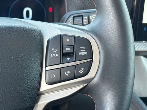 New 2025 Ford Explorer Active w/ Active Comfort Package image 41