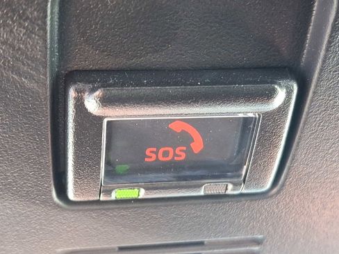 Used 2024 Toyota Camry SE image 26