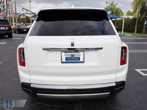 Used 2019 Rolls-Royce Cullinan image 8