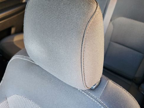 Used 2019 Ford Explorer XLT w/ Equipment Group 201A image 17