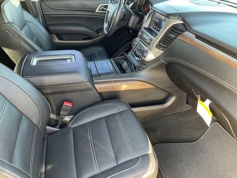 Used 2018 GMC Yukon Denali w/ Denali Ultimate Package AWD/4WD image 15