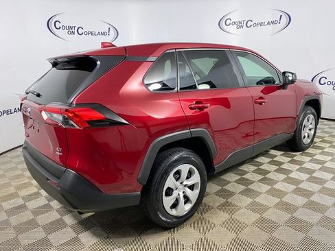 Certified 2024 Toyota RAV4 LE AWD/4WD image 7