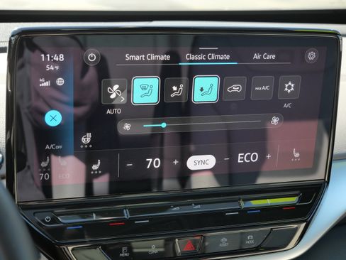 Certified 2022 Volkswagen ID.4 Pro S AWD/4WD image 25