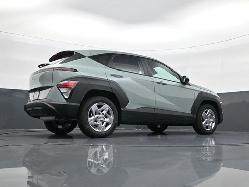 New 2026 Hyundai Kona SE image 25