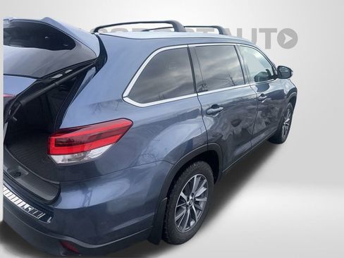 Used 2019 Toyota Highlander XLE image 33