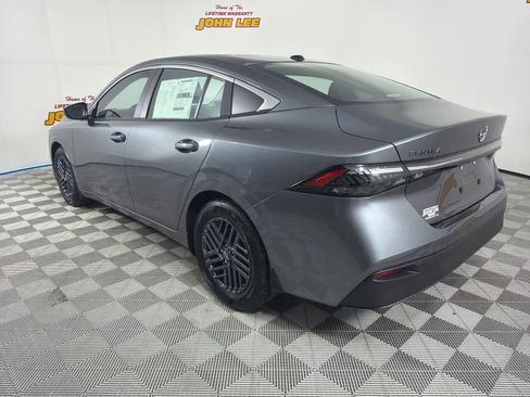 New 2026 Nissan Sentra SV w/ SV Convenience Package image 3