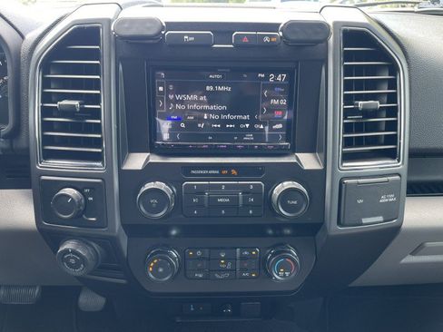 Used 2020 Ford F150 XLT w/ Equipment Group 302A Luxury RWD image 19