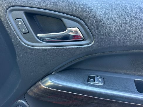 Used 2021 GMC Canyon Elevation image 21