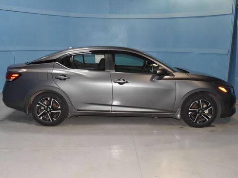 Certified 2025 Nissan Sentra SV w/ Lighting Package FWD image 19