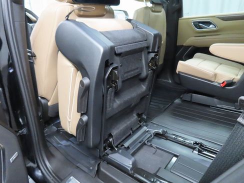 Used 2023 Chevrolet Tahoe Premier w/ Advanced Technology Package image 70