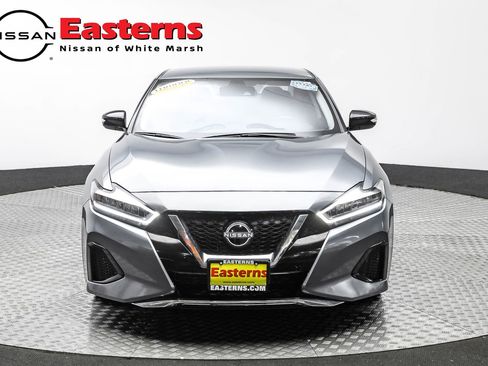 Used 2023 Nissan Maxima SV w/ Floor Mat Group image 2