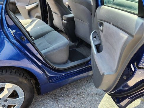 Used 2011 Toyota Prius One image 39