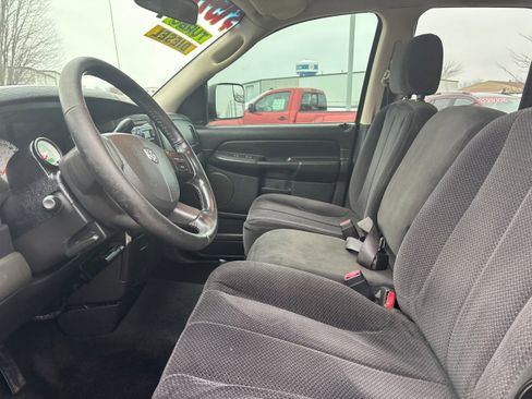 Used 2005 Dodge Ram 3500 Truck SLT w/ Quad Cab Big Horn Value Group image 6