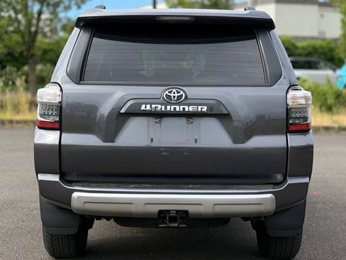 Certified 2023 Toyota 4Runner TRD Off-Road Premium w/ Moonroof Package AWD/4WD image 4