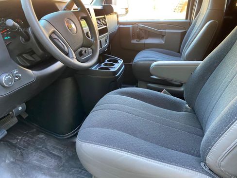 Used 2025 Chevrolet Express 2500 w/ Driver Convenience Package RWD image 22
