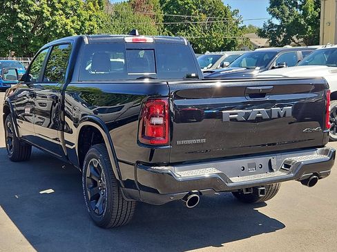 New 2026 RAM 1500 Big Horn AWD/4WD image 5