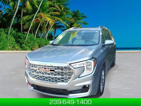 Used 2023 GMC Terrain Denali AWD/4WD image 1