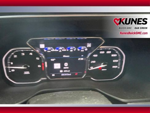 Used 2021 GMC Yukon Denali w/ LPO, Illumination Package AWD/4WD image 16
