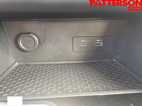 Used 2024 Nissan Pathfinder SV FWD image 12