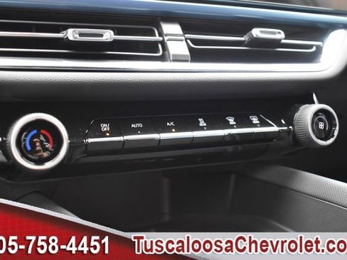 New 2026 Chevrolet Equinox EV LT image 30