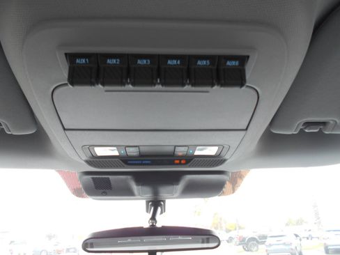 Used 2024 Ford F550 2WD Regular Cab Super Duty image 26