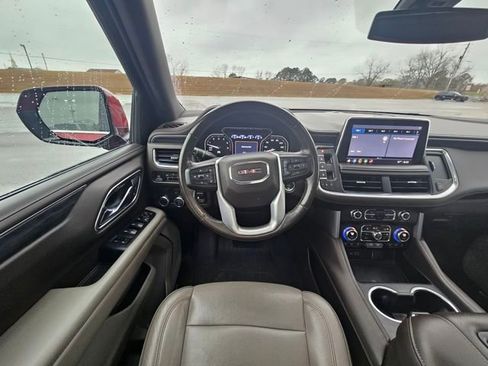 Used 2021 GMC Yukon SLT w/ SLT Luxury Plus Package image 13