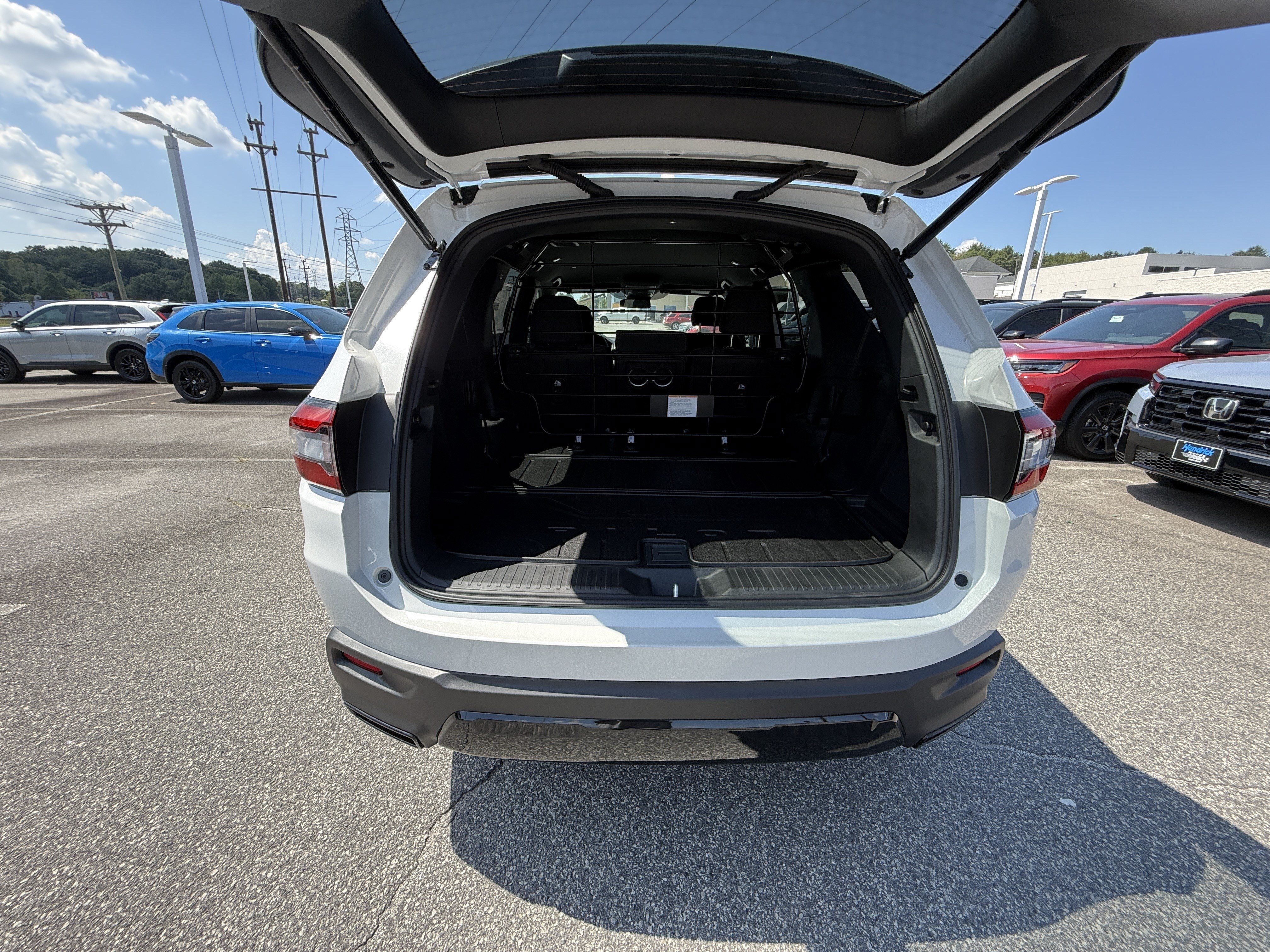 New 2026 Honda Pilot Sport image 31