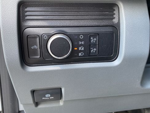 Used 2024 Ford F350 XL w/ 360-Degree Camera Package AWD/4WD image 21