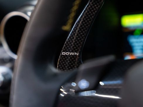 Used 2021 Ferrari F8 Tributo RWD image 27