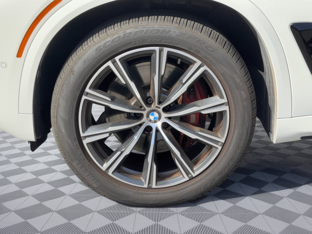 Used 2026 BMW X5 xDrive40i AWD/4WD image 13