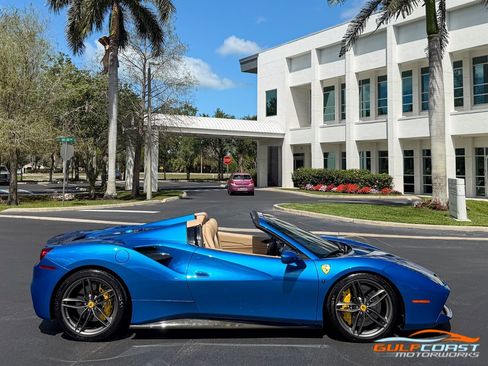 Used 2017 Ferrari 488 Spider image 66