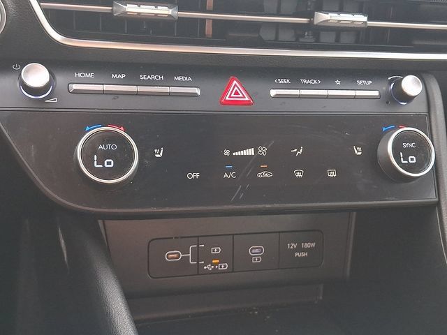 Used 2025 Hyundai Sonata SEL FWD image 15