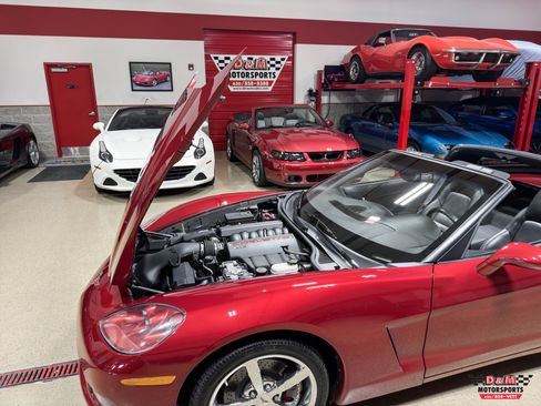 Used 2008 Chevrolet Corvette w/ Z51 Performance Package w/ Z51 Performance Package RWD image 31