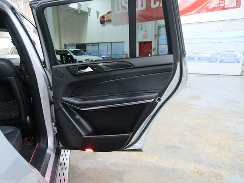 Used 2018 Mercedes-Benz GLS 550 4MATIC w/ Driver Assistance Package image 27