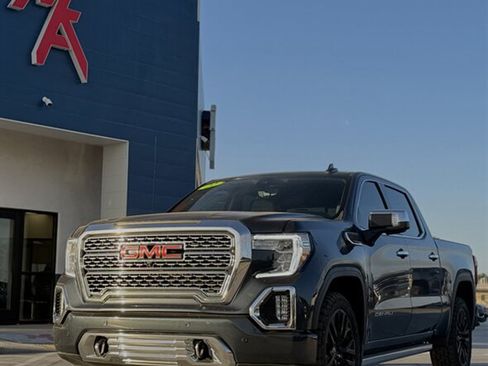 Used 2022 GMC Sierra 1500 Denali w/ Denali Reserve Package image 1