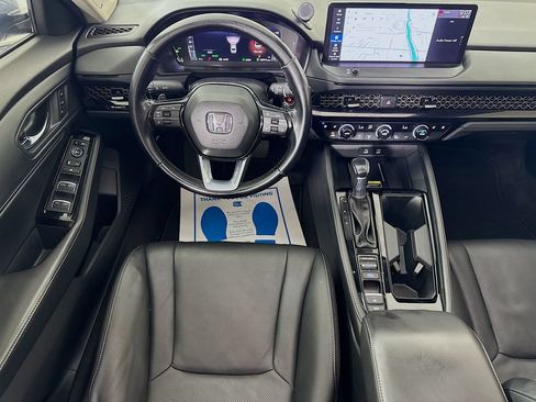 Used 2023 Honda Accord Touring image 27