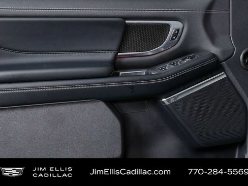 Used 2025 Ford Expedition Max Platinum w/ Stealth Appearance Package AWD/4WD image 6