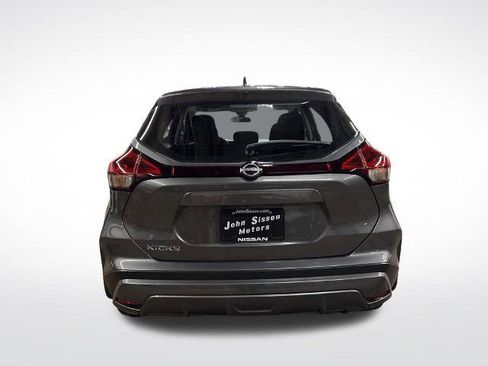 Certified 2025 Nissan Kicks Play S FWD image 4