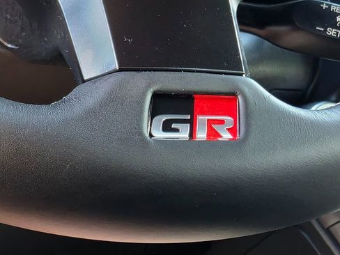 Used 2024 Toyota GR86 Premium image 32