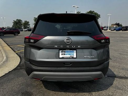 Used 2023 Nissan Rogue SV AWD/4WD image 6