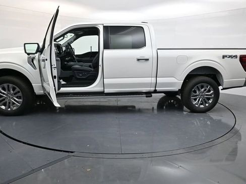 New 2025 Ford F150 Lariat w/ Equipment Group 502A High image 4