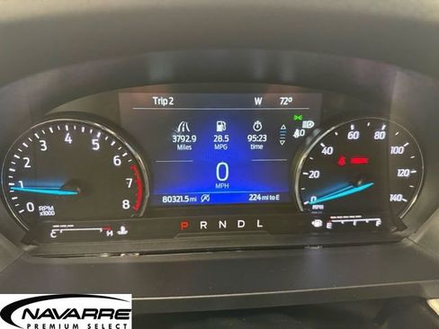 Used 2021 Ford Explorer XLT image 19