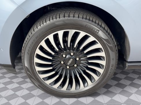 Used 2023 Lincoln Navigator Black Label AWD/4WD image 13